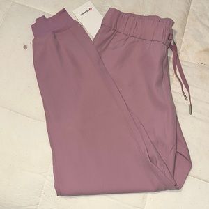Lululemon On the fly jogger